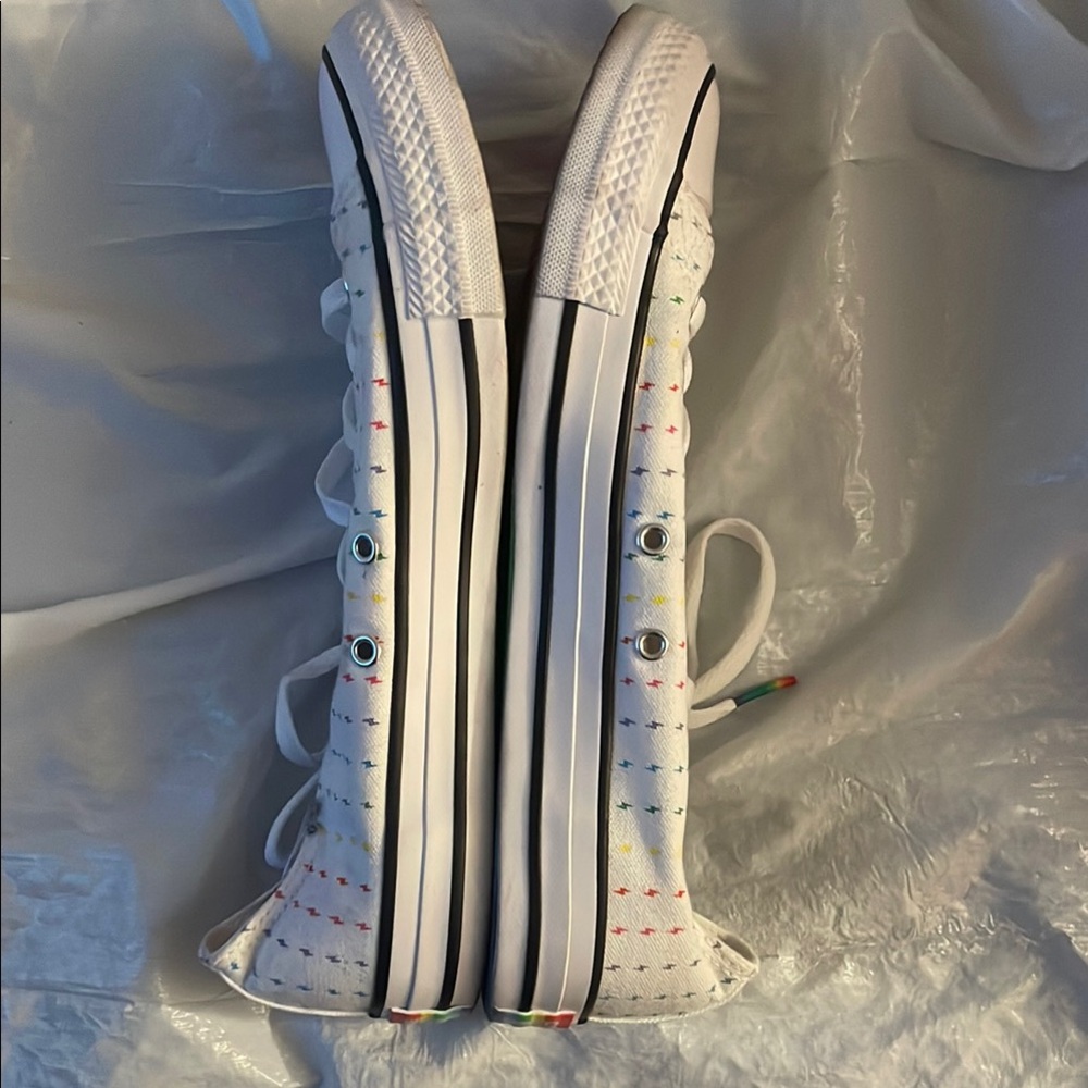Converse Multicolor-Stitched White Sneakers - Picture 4 of 5